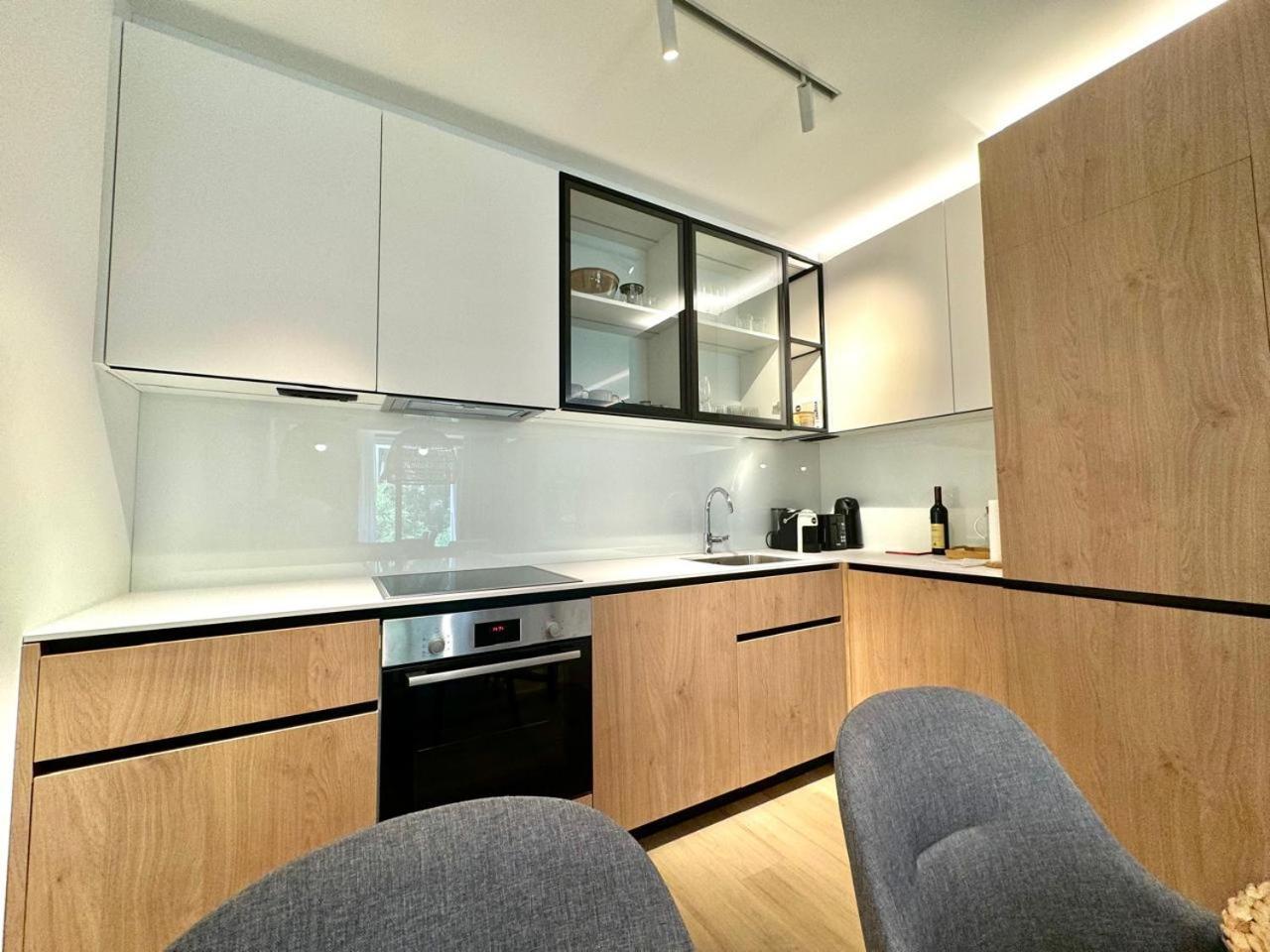 Two Bedroom Onia - *