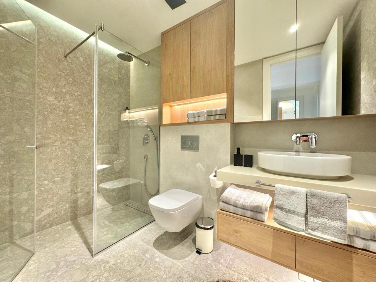 Two Bedroom Onia - Budva